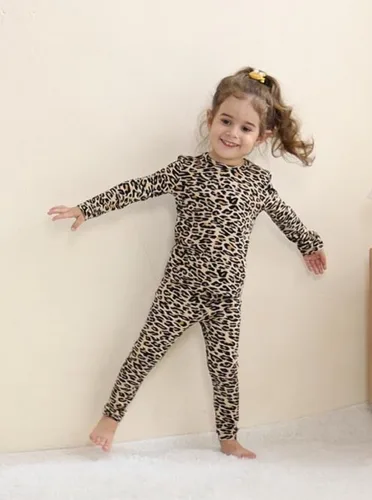 Vista 26 de GUISBY Conjunto de pijama de rayón de bambú para niños y niñas, ajuste cómodo, para uso diario, conjunto de pijama de 2 piezas