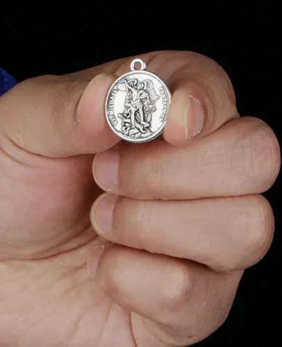 Vista 3 de San CristóbalSan JoséSan Miguel ArcángelSan BenitoNuestra Señora Gracia Medalla Milagrosa Colgante para collar de rosario, suministros