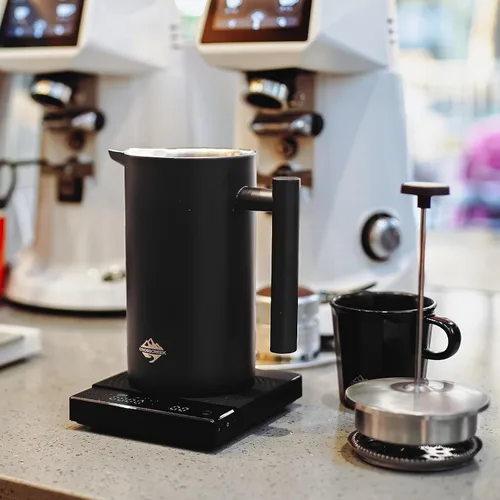 Vista 4 de Cafetera de prensa francesa, prensa de café de acero inoxidable 304, 34 onzas (4 tazas), cafetera con recipiente de café de 2.16 onzas, prensas