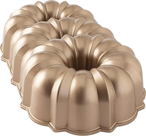 Vista 7 de Nordic Ware Bundt Original, 12 tazas, bronce