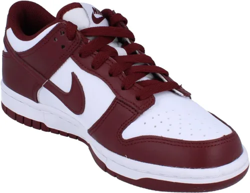 Vista 24 de Nike Kid's Dunk Low Sneaker