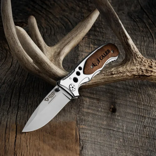 Vista 4 de Palmetto Wood Shop Regalos para él, cuchillo de bolsillo personalizado grabado con láser, regalos para marido, papás, día del padre, San Valentín