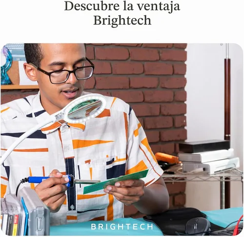 Vista 9 de Brightech LightView Pro Flex 2 en 1: Lupa LED de 5 dioptrías. Lupa iluminada con soporte y abrazadera, para escritorio, costura, mesa, luz brillante