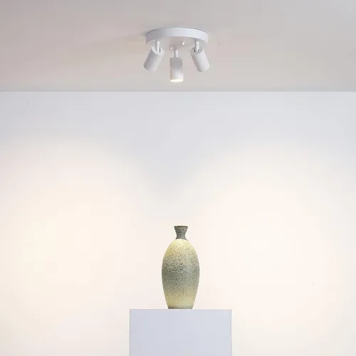 Vista 4 de Shura - Lámpara de techo LED redonda integrada de 3 luces blancas con cabezales giratorios, luz de techo empotrada ajustable, 3000 K, 1365 lúmenes