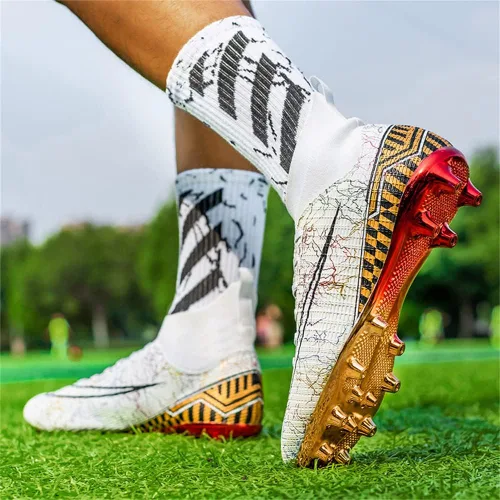 Vista 3 de KAEAEILSS Botas de fútbol para hombre, zapatos de fútbol, zapatos de punta, zapatos cómodos para adultos, atléticas, al aire libre