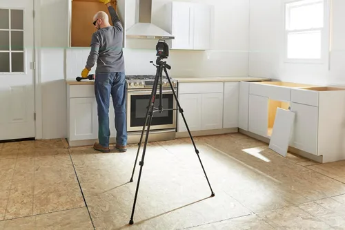 Vista 10 de BOSCH BT 150 Trípode Compacto con Altura Extensible para Uso con Láseres de Línea, Láseres de Punto y Medidores de Distancia Láser