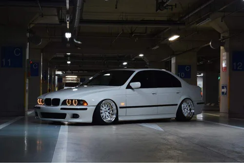 Vista 3 de iJDMTOY Lentes semisclaras ámbar Full LED Fender Blink Side Marker Luces indicadoras de señal de giro compatibles con BMW 1996-2003 E39 525i 528i