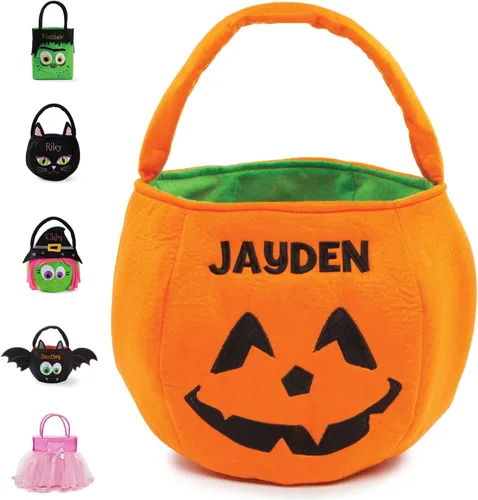 Vista 8 de Halloween Trick or Treat Bucket Bag Nombre personalizado bordado en cesta de dulces de felpa para niños