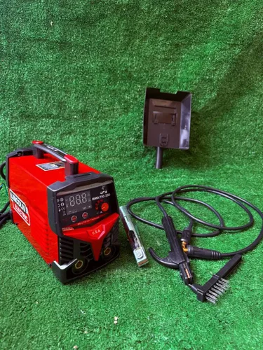 Vista 2 de Soldador dos funciones Tig y mma 250 amp