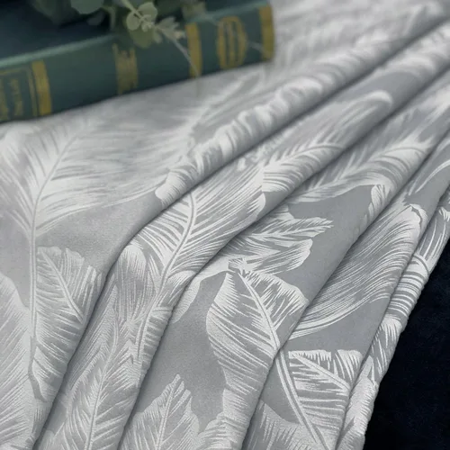 Vista 5 de always4u Cortinas de terciopelo en relieve, hojas de plátano, cortinas de terciopelo floral para sala de estar, dormitorio, 2 paneles plateados, 52