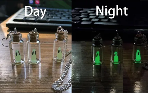 Vista 6 de Aretes de fantasma, collar de fantasma, aretes de fantasma en una botella, collar adopta un fantasma en frasco, joyería fantasma que brilla