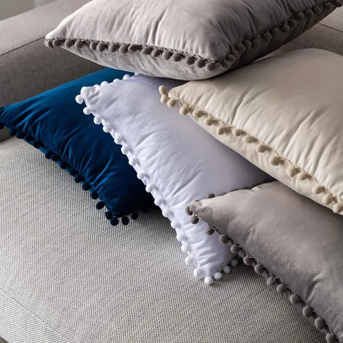 Vista 7 de Juego de 2 fundas para cojines decorativos de terciopelo sólido suave con borde de pompones