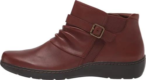 Vista 8 de Clarks Women's Cora Rouched Ankle Boot