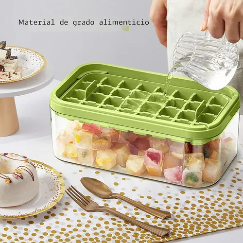 Vista 5 de Bandeja para cubitos de hielo con tapa y contenedor, paquete de 2 para congelador, molde para 64 cubitos de hielo (verde)