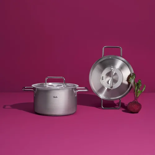 Vista 6 de Fissler Pure Collection - Olla de acero inoxidable de 2.2 cuartos de galón con tapa de metal