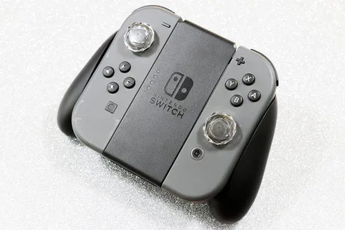 Vista 4 de BelugaDesign Empuñaduras de cristal transparente Compatible con Nintendo Switch Standard Lite OLED Tapa de botón transparente con purpurina