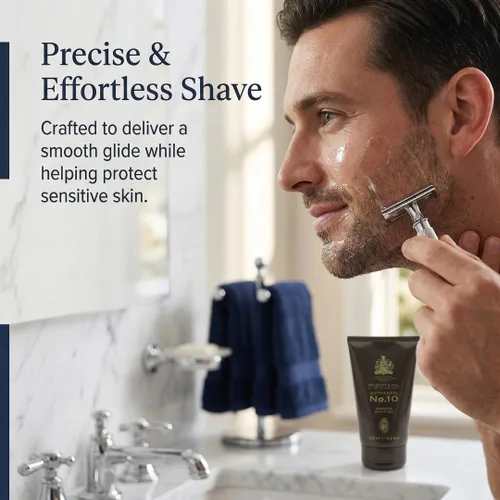 Vista 7 de Truefitt & Hill Authentic Nº 10 Sensible Afeitado Gel 125 ml/4.2oz