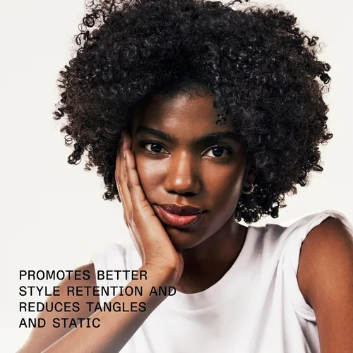 Vista 3 de Olaplex Nº. 9 Bond Protector: Suero nutritivo para el cabello y protector térmico Suaviza, nutre y reduce los enredos y la estática Para