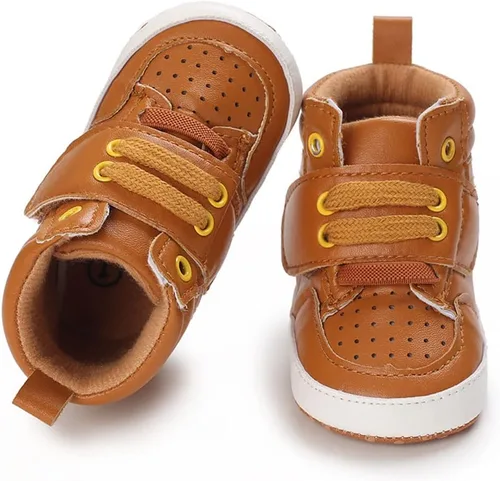 Vista 4 de Sekantrol Zapatos de cuna para recién nacidos, para niños y niñas, suela de goma suave, zapatos para bebés, zapatos deportivos de moda de caña alta