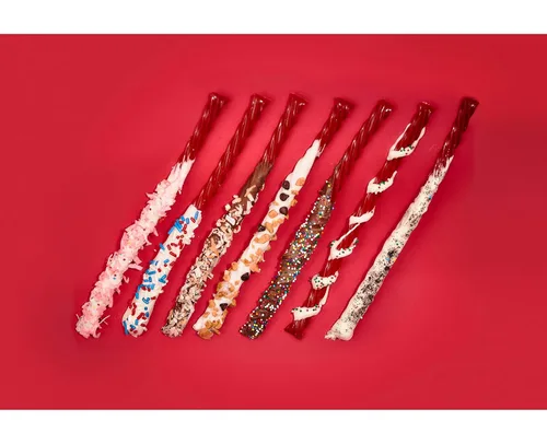 Vista 4 de TWIZZLERS Twists de fresa sin azúcar (bolsa de 5 onzas) (paquete de 2)