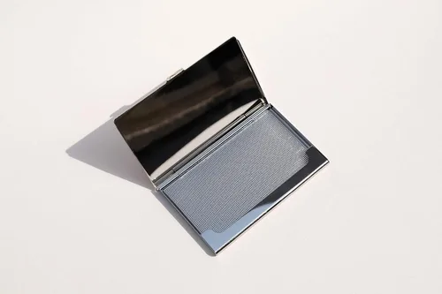Vista 7 de Estuche para Tarjetas de Visita de Nácar Portador de Tarjetas de Crédito Identificación y Nombre Cartera de Viaje Diseño de Pintura Artística Metal
