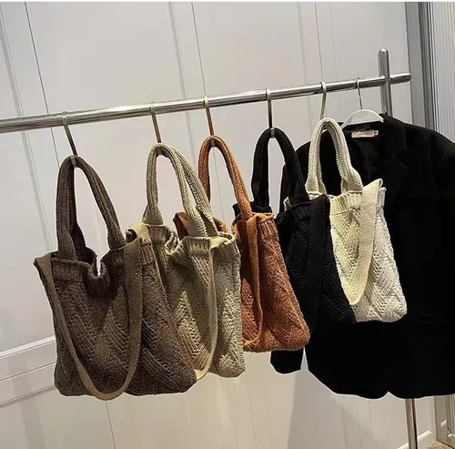 Vista 4 de Coconut Girl - Bolsa de mano estética para playa, bolsa de mano de ganchillo, accesorios de playa para mujer