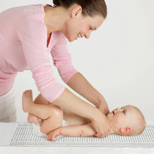 Vista 5 de iplusmile Tapete de medición de altura para bebés, tabla de altura de infantómetro para recién nacidos, niños pequeños y bebés, tabla de crecimiento