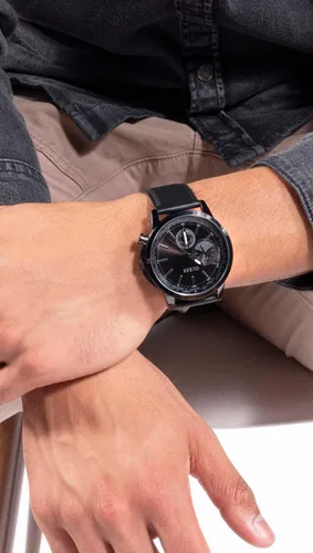 Vista 2 de GUESS Reloj multifunción en tono marrón