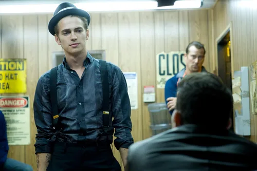 Vista 3 de Takers
