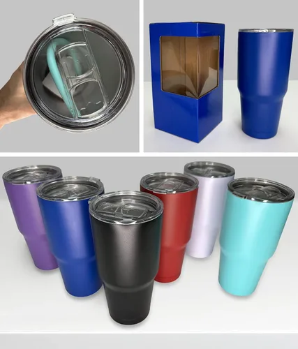 Vista 4 de Vaso de café personalizado con tapa y pajita, 30 onzas, añade tu propio texto Blanco