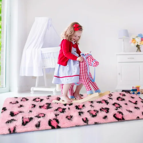 Vista 6 de BENRON Alfombras de pasillo rosas para dormitorio de niñas, estampado de leopardo, 2 x 6 pies para decoración de habitación de niños, guardería
