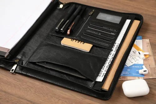 Vista 8 de Portafolio de cuero para iPad Pro/Air de 13/12.9/11 pulgadas, soporte de cuero grabado con soporte para iPad para bloc de notas tamaño carta Negro
