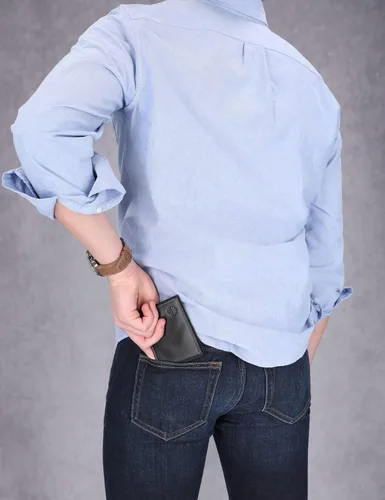 Vista 2 de Billetera tipo Slimfold de cuero para hombre Timberland Blix, Negro, Talla única