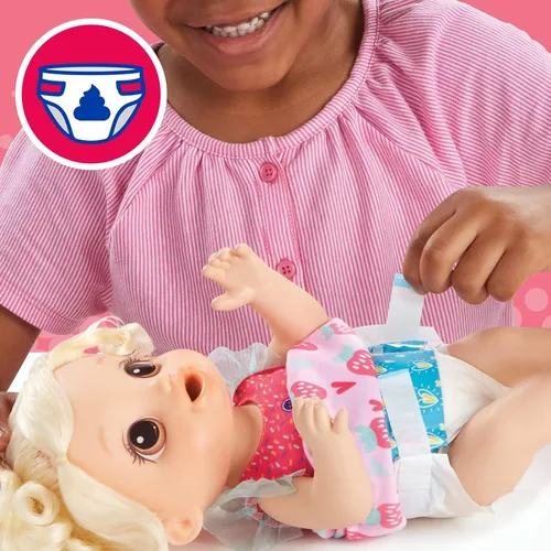 Vista 5 de Baby Alive Muñeca Baby Mezcladora Mágica, Batido de Fresa, Muñeca con Licuadora de Juguete, Set de Muñeca Baby para Niños de 3 Años en Adelante