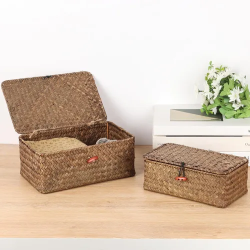 Vista 2 de Moosky Cestas de mimbre con tapa, cesta tejida a mano de pastos marinos para cestas de almacenamiento, cajas de regalo rectangulares para el hogar