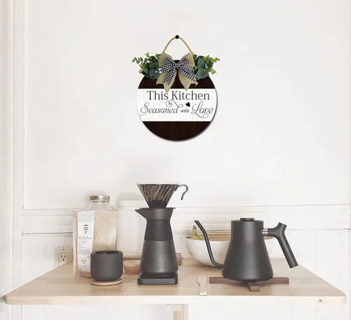 Vista 5 de This Kitchen is Seasoned with Love - Decoración de cocina de granja, decoración de pared de cocina de madera, redondo, rústico, puerta delantera
