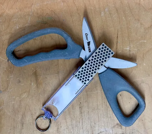 Vista 7 de DMT (Diamond Machining Technology) Machining Technology (DMT) DMT (Diamond Machining Technology) Mini-Sharp Portable Pocket Extra Coarse Grit