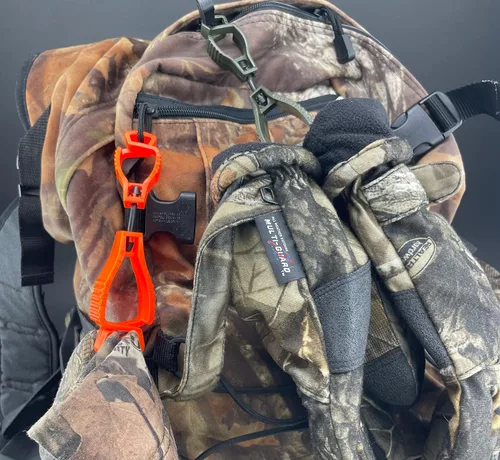 Vista 4 de Glove Guard Clips de engranaje Hunters. Asegura sombreros, guantes y equipo de senderismo, paquete de 5, accesorios para exteriores, fabricados