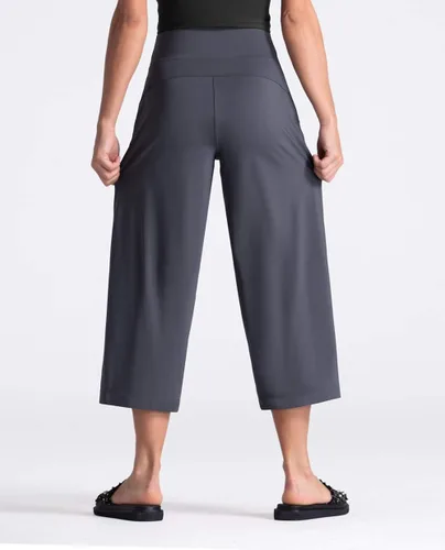 Vista 3 de THE GYM PEOPLE - Pantalones capris de yoga para mujer, con corte bota, bolsillos, cintura alta para control de abdomen, para entrenamiento