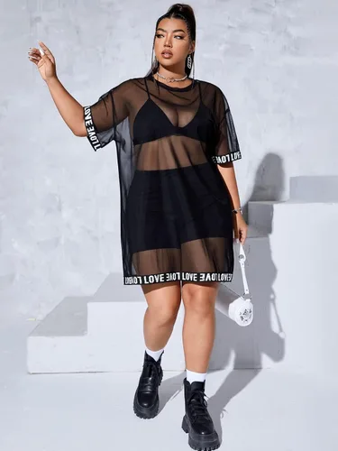 Vista 5 de WDIRARA Vestido de malla transparente con estampado de letras de talla grande para mujer