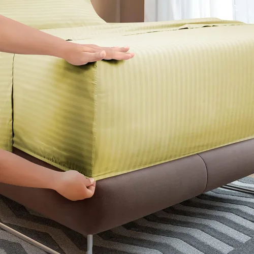 Vista 3 de ROYALE LINENS Juego de sábanas de 4 piezas, microfibra suave cepillada de 1800 hilos, 1 sábana bajera, 1 sábana encimera, 2 fundas de almohada, sin