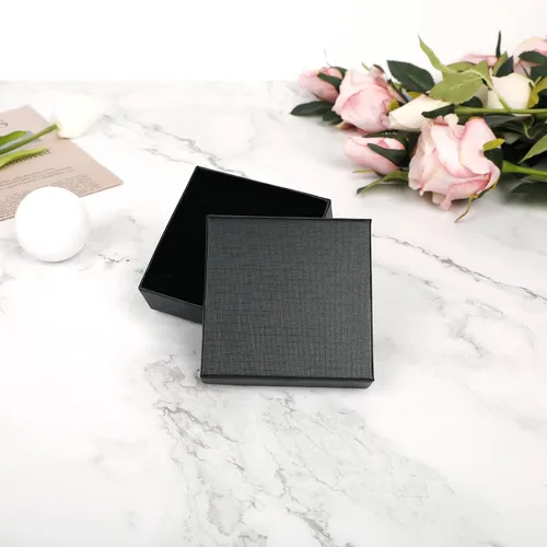 Vista 6 de Llavero personalizado para parejas con nombres, regalos personalizados para parejas para novio y novia, llavero de pareja para él y ella, regalos