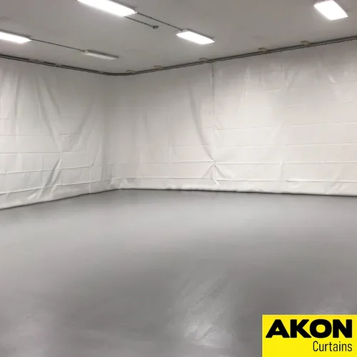 Vista 7 de Akon - Cortinas divisoras de garaje con riel, paneles de vinilo