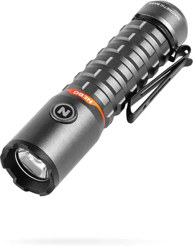Vista 10 de NEBO Torchy linterna recargable de bolsillo 1,000 lúmenes, 5 modos de luz, base magnética y clip de acero, resistente al agua, linterna LED mini