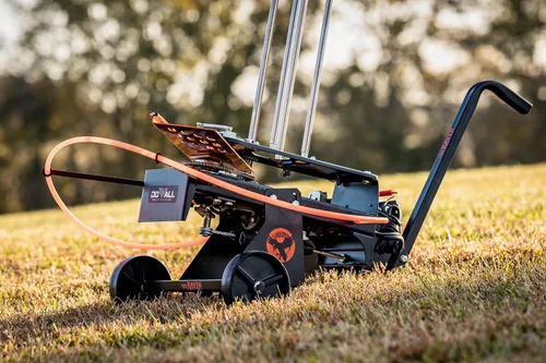 Vista 8 de Do All Outdoors Raven - 75 Clay Automatic Clay Pigeon Thrower - Portable Skeet Thrower Machine with 25 ft Foot Pedal Activation Cord
