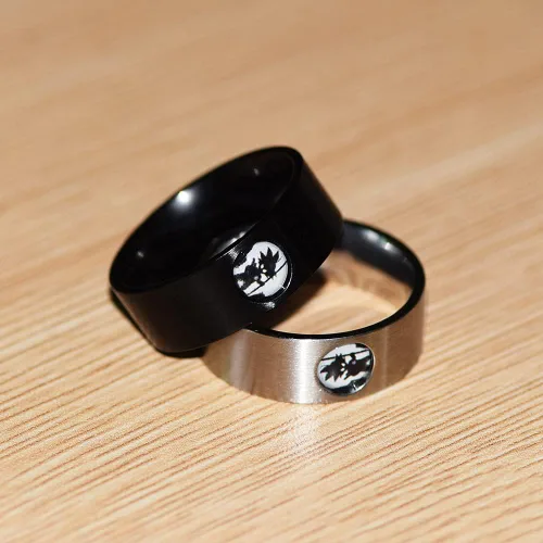 Vista 4 de YWDREAM Anillos de anime para hombres, joyería de anime, anillo giratorio de acero inoxidable negro, tamaño 6 a 13, Acero inoxidable, Resina