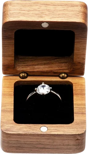 Vista 3 de COSISO Caja de regalo para anillo de compromiso de madera de nogal, caja de almacenamiento para propuesta de cumpleaños (interior negro)