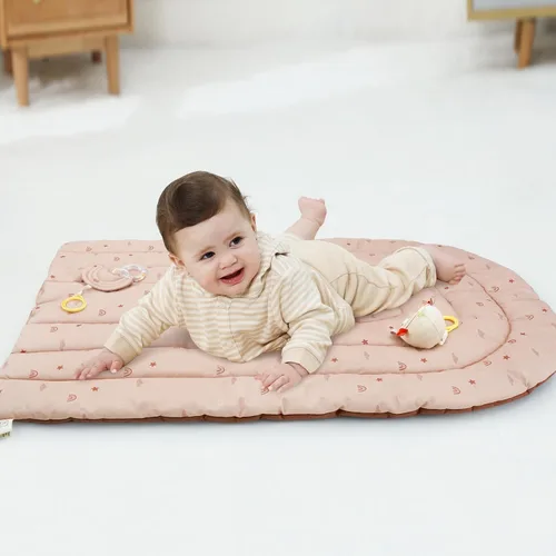 Vista 7 de Tapete de madera 4 en 1 para gimnasio y actividades para bebés, tapete de algodón suave para bebés de 0 años, con 3 juguetes desmontables