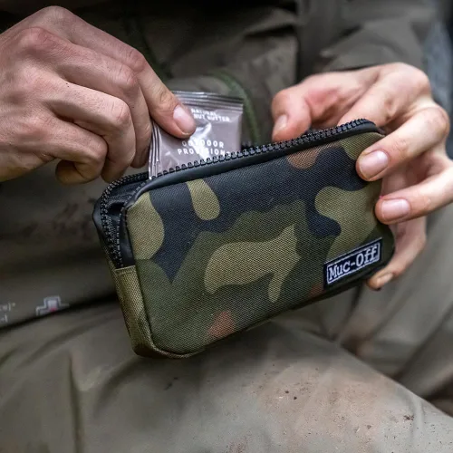 Vista 5 de Muc Off Funda Essentials