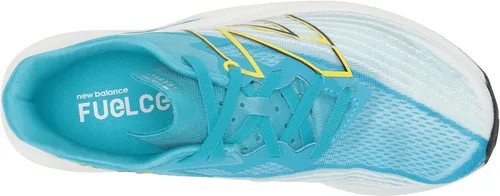 Vista 5 de New Balance FuelCell Rebel V2 - Tenis de correr para mujer